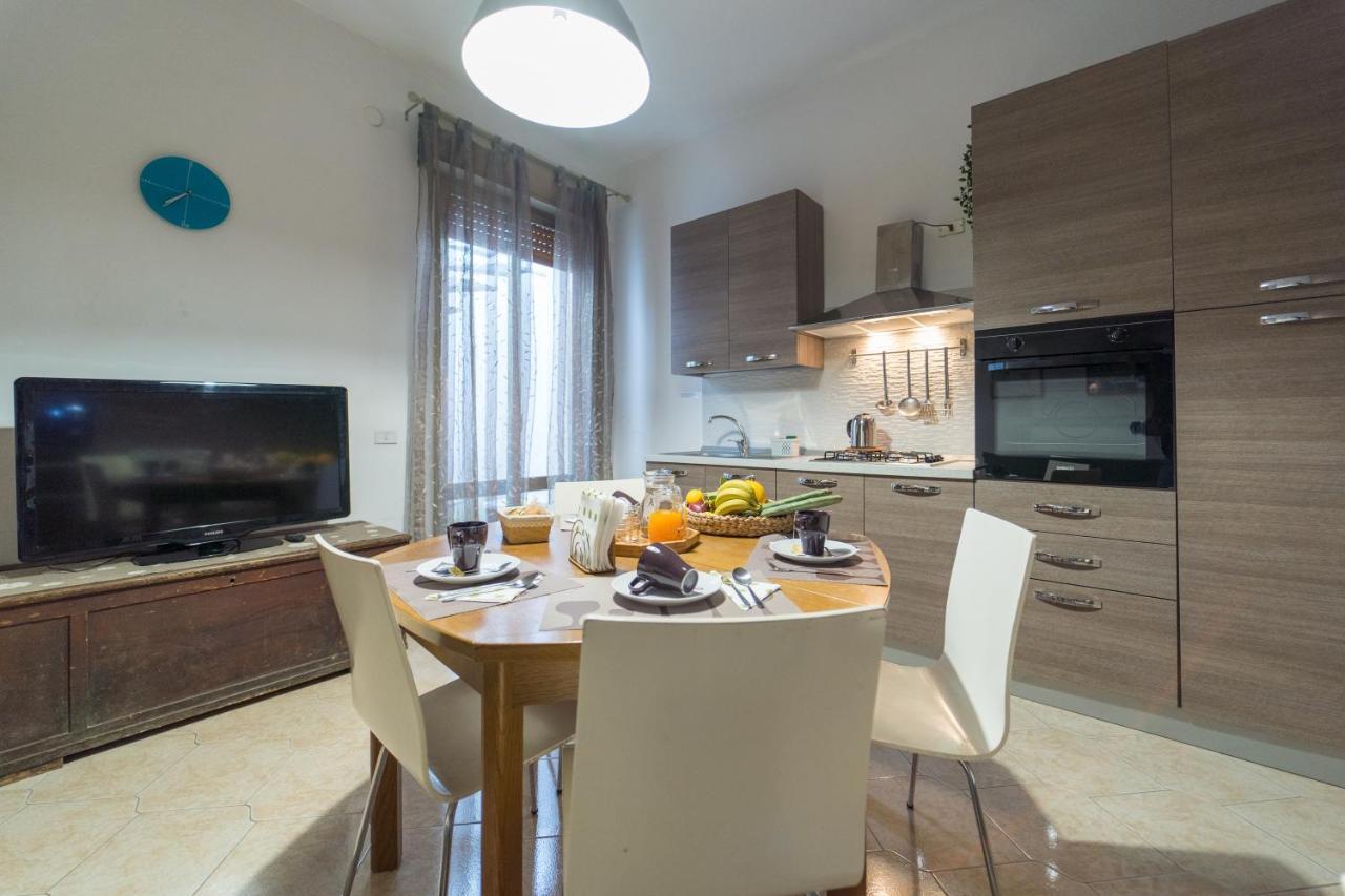 Casa Lina Con Terrazza Villa Canicattini Bagni Exteriör bild